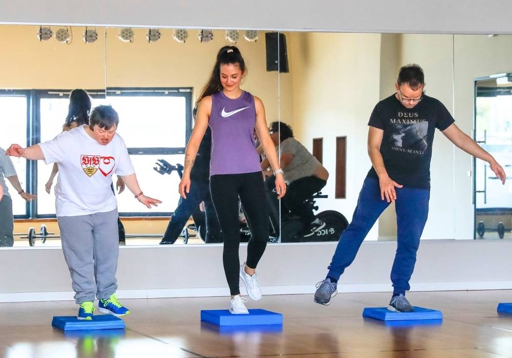 Fitness Sport für Menschen mit Behinderung